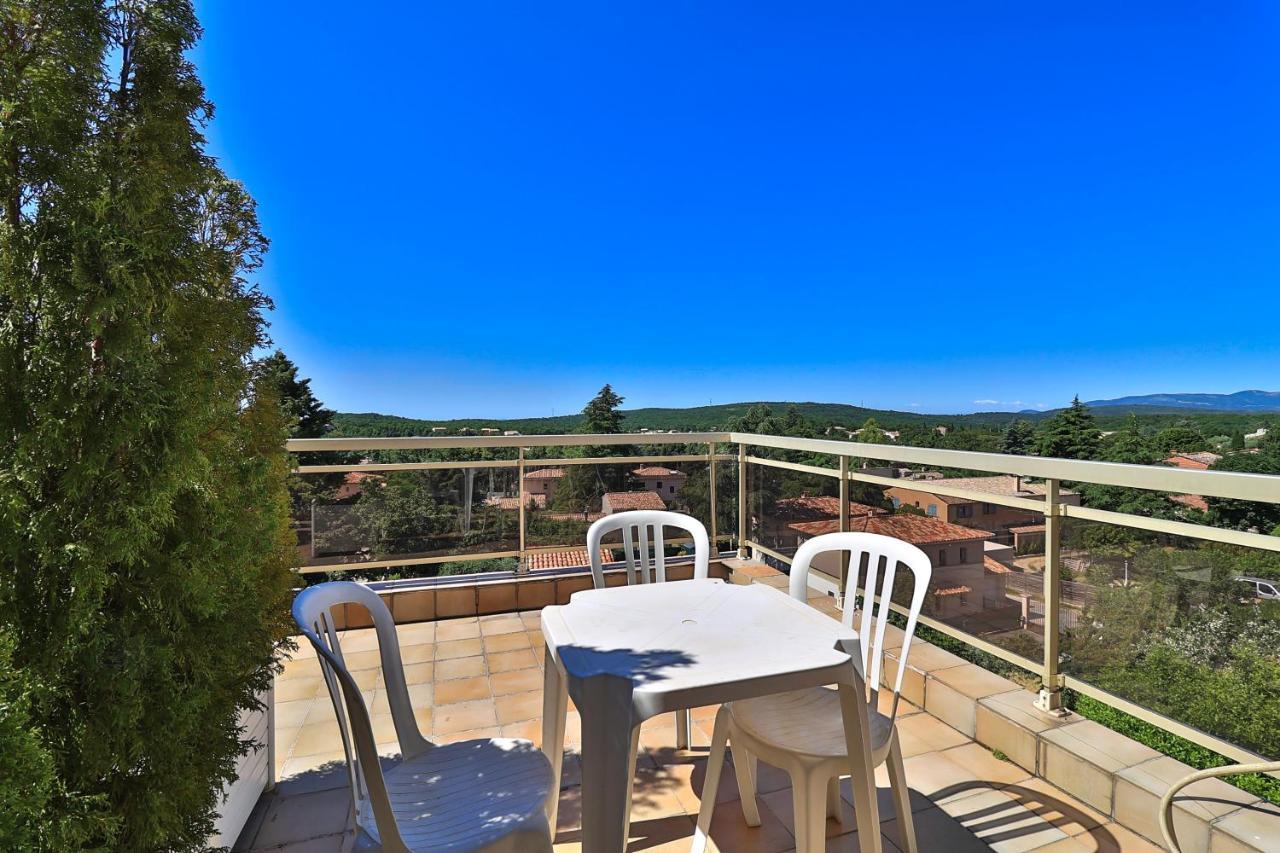 Logis Le Relais Imperial Saint-Vallier-de-Thiey Exterior foto