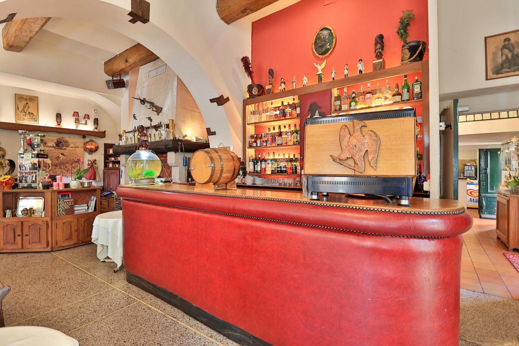 Logis Le Relais Imperial Saint-Vallier-de-Thiey Exterior foto