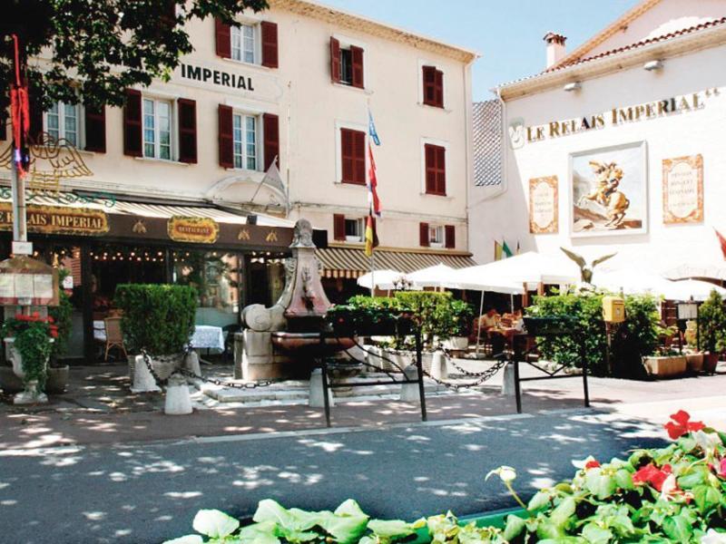 Logis Le Relais Imperial Saint-Vallier-de-Thiey Exterior foto